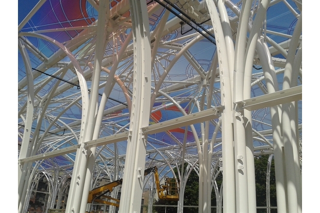 LODZ Tramstation ETFE - Installing 1